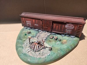 Modern Lionel 6-24149 Hobo Hotel With Operating Lighted Flickering Camp Fire - Picture 1 of 13
