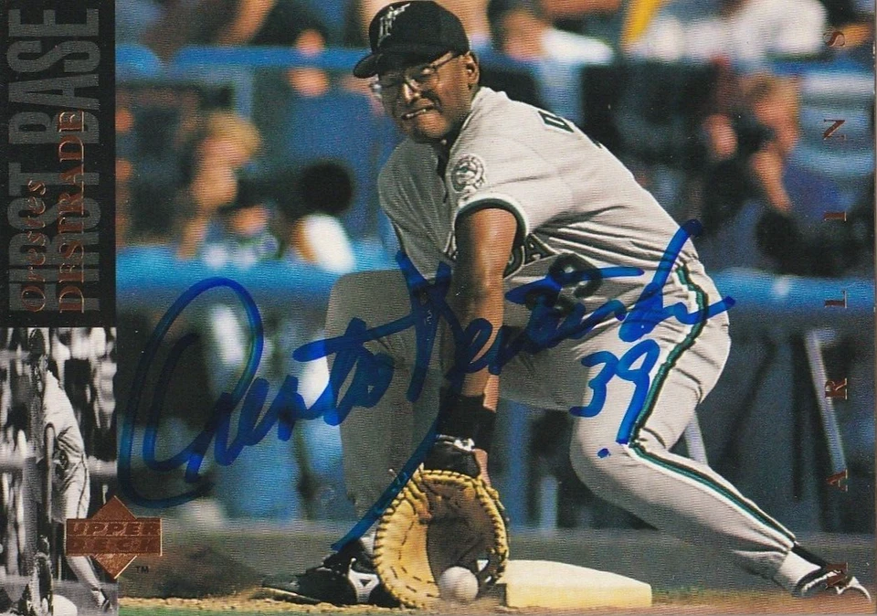 ORESTES DESTRADE FLORIDA MARLINS  SIGNED 1994 UPPER DECK CARD #304 - Image 1 of 1