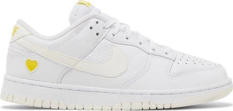 Nike Dunk Low Valentine's Day - Yellow Heart W