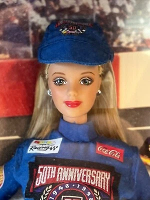 Barbie 50 Aniversario de NASCAR Edición Coleccionista NRFB Edición Especial 20442 Foto 1 de 4