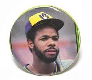 VINTAGE ORIGINAL ALL-STAR CECIL COOPER MILWAUKEE BREWERS BUTTON PINBACK - Picture 1 of 3