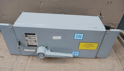 Cutler Hammer 200 安培可熔面板开关 3P 600 Vac FDPWS364R — 第 1/4 张图片