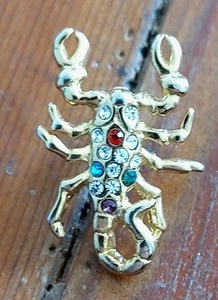 Lobster brooch, adorned with multicoloured rhinestones on its body./badge/pin - Picture 1 of 2