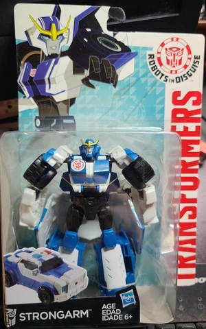 Transformers Robots in Disguise Warrior Class: Strongarm Sealed on Card Rid 2015 Cover