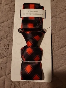 2 Piece Zip Tie And Pocket Square Set - Picture 1 of 1