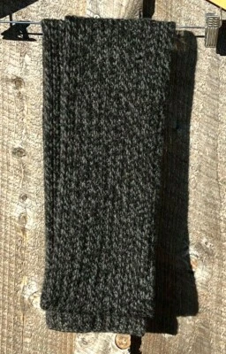 Banana Republic Cashmere Scarf - Quality Cashmere - Black/Grey - NWT - Изображение 1 из 3