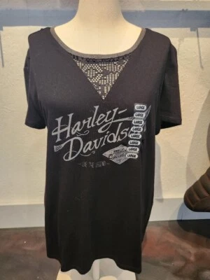 NUEVA CAMISETA GEOMÉTRICA CRUZADA MALLA NEGRA HARLEY-DAVISON- LIVE THE LEGEND- para mujer Foto 1 de 4