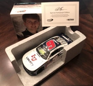 WILLIAM BYRON ""LIBERTY UNIVERSITY"" 2017 FIRMADO #9 1/24 NASCAR XFINITY DIECAST - Imagen 1 de 3