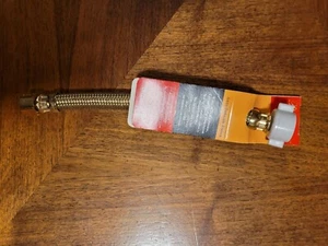 Brasscraft GOLD Brilliance Toilet Connector 1/2" Comp x 7/8" Ballcock x 9"L - Picture 1 of 2