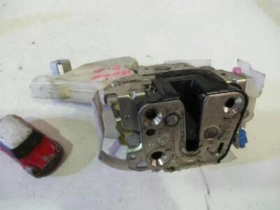 89552AA20A FRONT RIGHT DOOR LOCK 1855127 FOR NISSAN CABSTAR - 09/06 2006 - Image 1 of 4