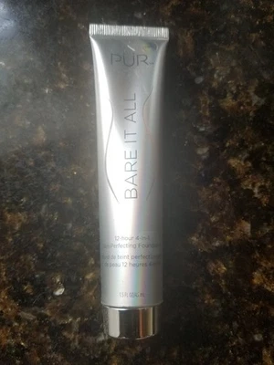 PÜR Bare It All 12 Hr. 4-in-1 Skin-Perfecting Foundation: *Light*  (5229) - E1A - Image 1 of 2