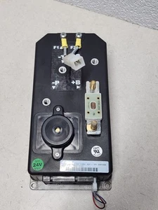 Yale MPW050 Motor Controller FC2361-52 - Picture 1 of 3