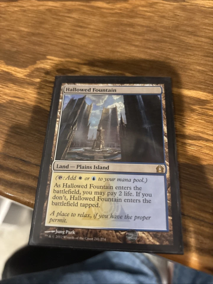 Magic: The Gathering Hallowed Fountain Return To Ravnica Lightly Played - Image 1 of 1