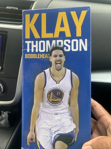 KLAY THOMPSON/ Rocco GOLDEN STATE WARRIORS  BRAND NEW BOBBLEHEAD SGA Super Rare Cover