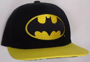 Hat Cap Licensed DC Comics Batman Under Flat Bill Black Yellow CP - Picture 1 of 2