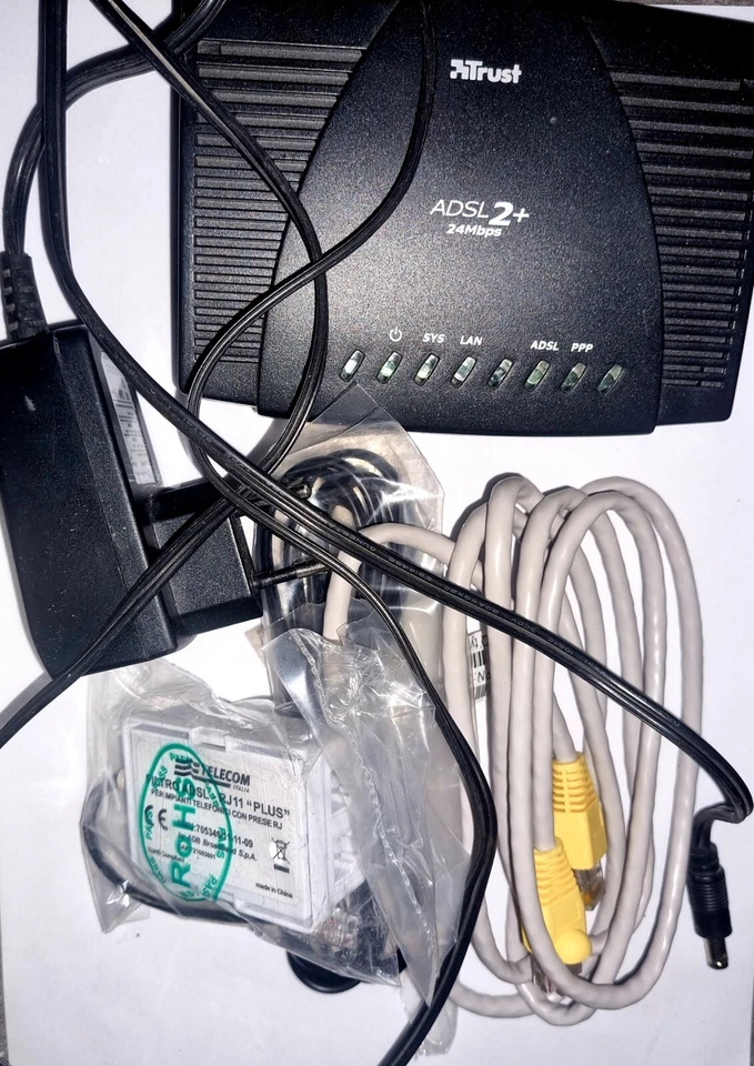 Trust Modem Router ADSL2+24Mbps, PPPoE, completo alimentatore e cavi #Back2eBay - Immagine 1 di 3