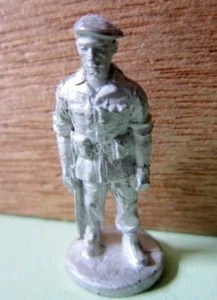 FIGURINE 30mm GENERAL BIGEARD INDOCHINE WHITE METAL A PEINDRE - Imagen 1 de 1