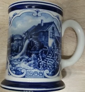 Original Delfter Jahreskrug von 1988, mit nummeriertem Echtheitszertifikat - Bild 1 von 4