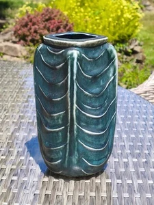 A Superb Martin Brothers Organic Scaled Vase by Robert Wallace Martin. - Picture 1 of 11