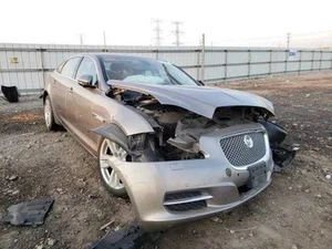 Shifter 2011 Jaguar XJ XJL Shifter Transmission Shift 934171 - Picture 1 of 12