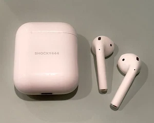 Apple AirPods 2: Model A1602 - Picture 1 of 6