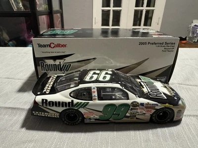 Autografiado Carl Edward #99 redondo cromo verde 2005 1:24 diecast Foto 1 de 4