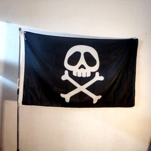 Captain Harlock Space Pirate Flag 90x150cm 3x5FT Skull Banner Outdoor Polyester - Picture 1 of 6