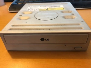 LG CD-ROM Drive GCR-8525B 1.02 September 2003 IDE Drive - Afbeelding 1 van 3