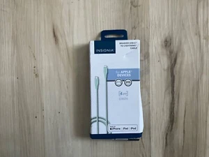 Insignia - 4ft Light-ning to USB-C MFi-Certified Cable - Green - NEW - Photo 1 sur 2