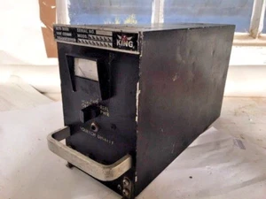 King KTR 9000 VHF Comm Transceiver  064-1004-00 - EX-MOD - Picture 1 of 6