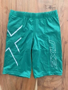 2XU Core Compression Shorts Women Size XS Green Bike Sport Running Fitness Gym - Picture 1 of 5