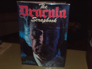 THE DRACULA SCRAPBOOK 1ST EDITION HAINING HARDBACK W/DUST JACKET NM 1976 - Picture 1 of 16