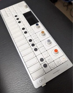 Teenage Engineering OP-1 Field Used Portable Synthesizer - Bild 1 von 5