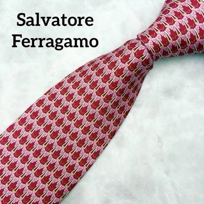 Corbata de seda Salvatore Ferragamo sin usar con estampado de mariposas en rosa y rojo Japón Foto 1 de 4