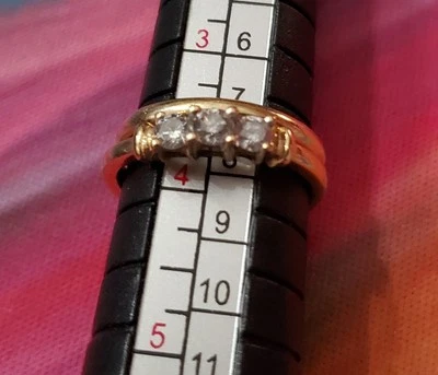 ORO AMARILLO 10K 3 DIAMANTES ANILLO DE COMPROMISO ALIANZA NUPCIAL CONJUNTO 2,68g TALLA 3,5 Foto 1 de 4