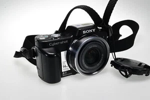 Sony Cyber-Shot DSC-H3 8.1MP Digitalkamera mit 10x Zoom #G299 - Bild 1 von 6