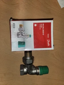 Danfoss 3/4" Angled Rad Valves - Picture 1 of 1