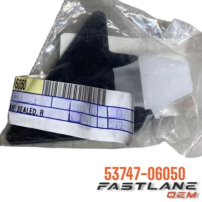 2013-2018 TOYOTA AVALON КРЫЛО ФАРТУК В СБОРЕ ПЛАСТИНА СПРАВА НОВЫЙ OEM 53747-06050 - Изображение 1 из 4