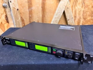Shure UR4D+ 2-Channel UHF Wireless Microphone Receiver K4E 606-666MHz - Picture 1 of 10