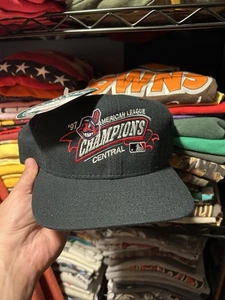 Vintage Cleveland Indians 1997 American League Champions New Era Snapback Mütze - Bild 1 von 6