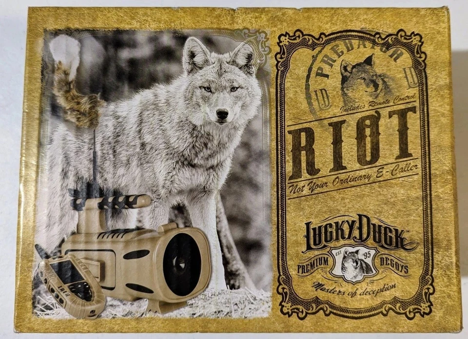 Lucky Duck Riot E-Caller Electronic Predator Call with Remote and Decoy - Image 1 of 1