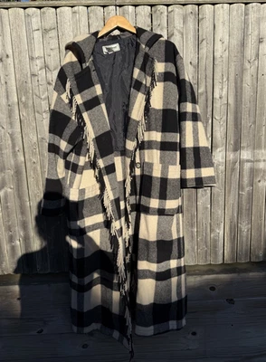 Vtg L.L. BEAN Women's Hooded Wool Blanket Coat Black & White Plaid Fringed Sz XL - Image 1 of 4