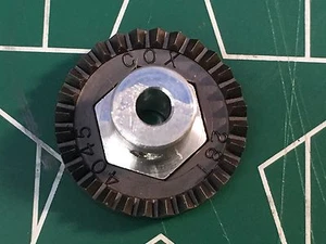 Cox 34828 1/8 axle 48 Pitch 28 Tooth Crown Gear 1/24 slot Mid America Raceway - Picture 1 of 3