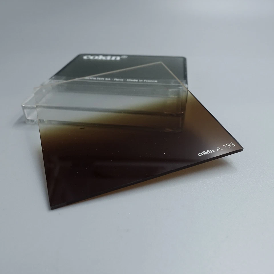 Cokin 133 Gradual Yellow Y2 (A133) Filter - Image 1 of 1