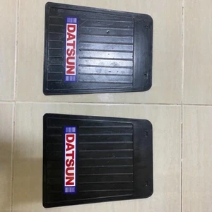 MUD FLAPS FIT FOR DATSUN 520 521 620 720 320 1PAIR NOS Technology JAPAN 2P OEM - Picture 1 of 21