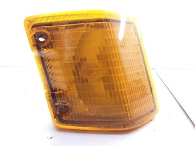 Indicatore direzione anteriore sinistro VW TRANSPORTER III 251953141A 1983 11239644 - Immagine 1 di 3