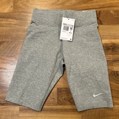 NUEVO CON ETIQUETAS Pantalones Cortos de Entrenamiento Nike Performance The Nike One Calce Ajustado Tiro Medio 7” Talla XS Foto 1 de 4
