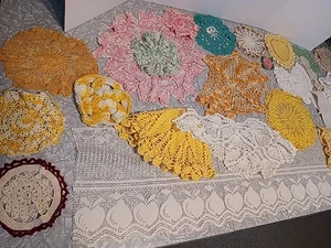 Antique Vintage Doilies Table Cloth Linen Lace Crochet Lot Of 80 Handwork  - Picture 1 of 12