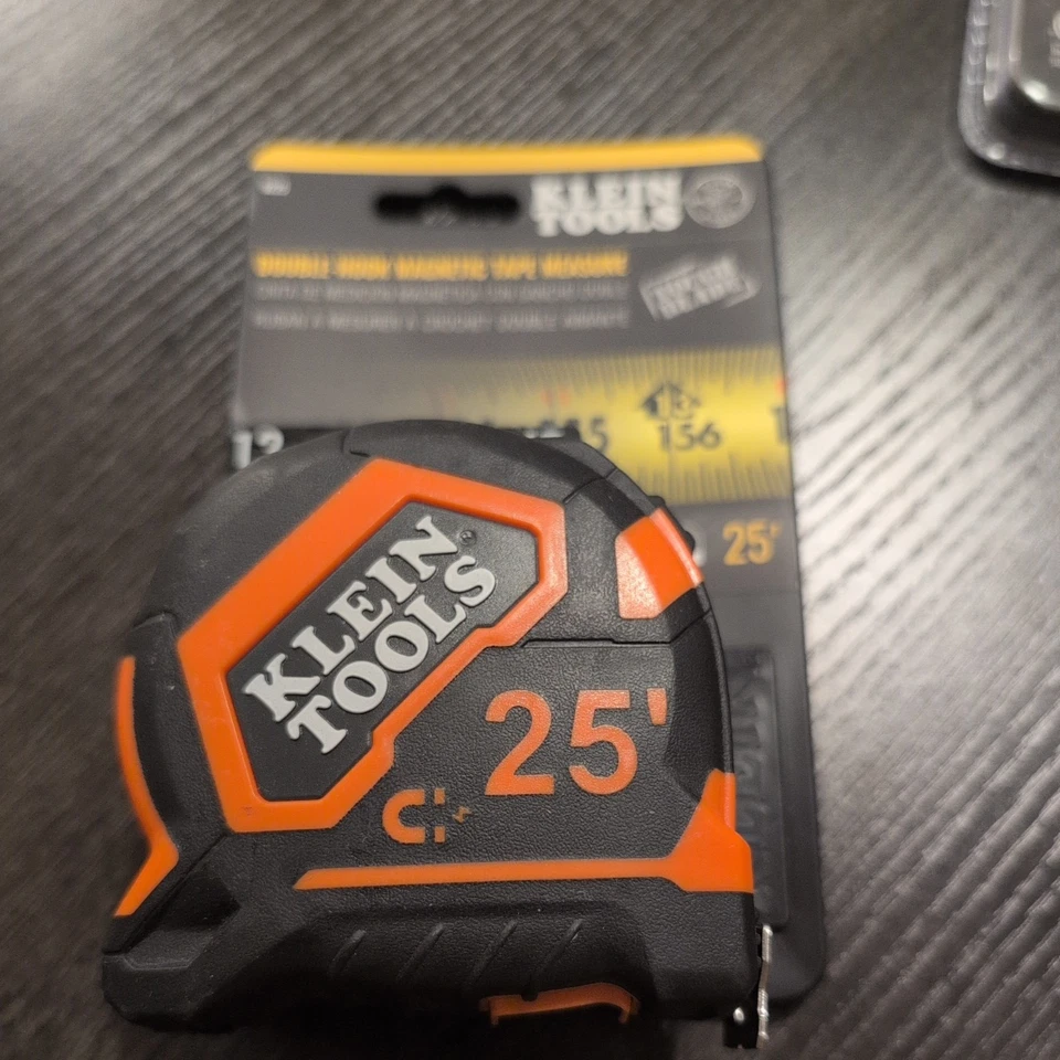 Klein 9225 Tape Measure, 25-Foot Magnetic Double-Hook - Image 1 of 1