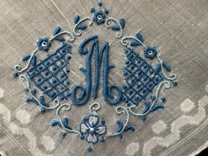 A+ Vintage Hankie White Madeira Style Hand Embroidered Blue Monogram M Wedding - Picture 1 of 7